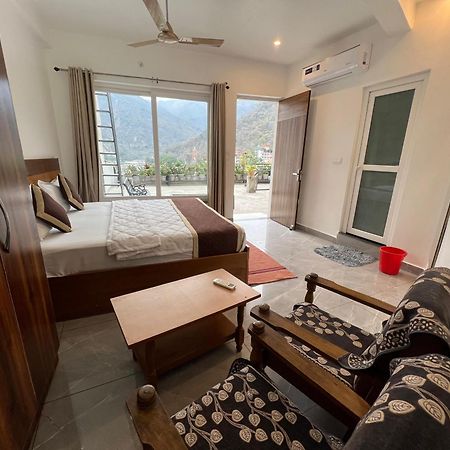 Hotel Manikut Rishīkesh Extérieur photo