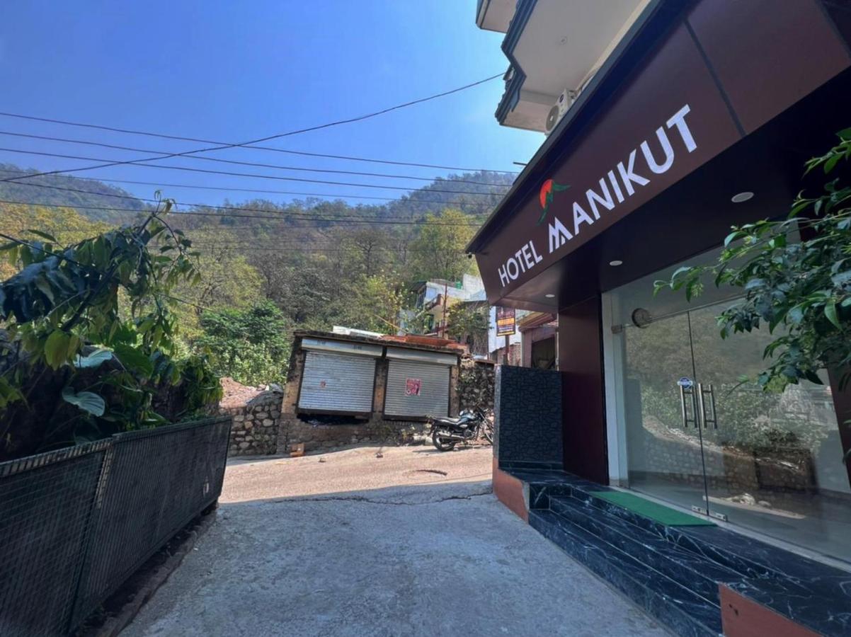Hotel Manikut Rishīkesh Extérieur photo
