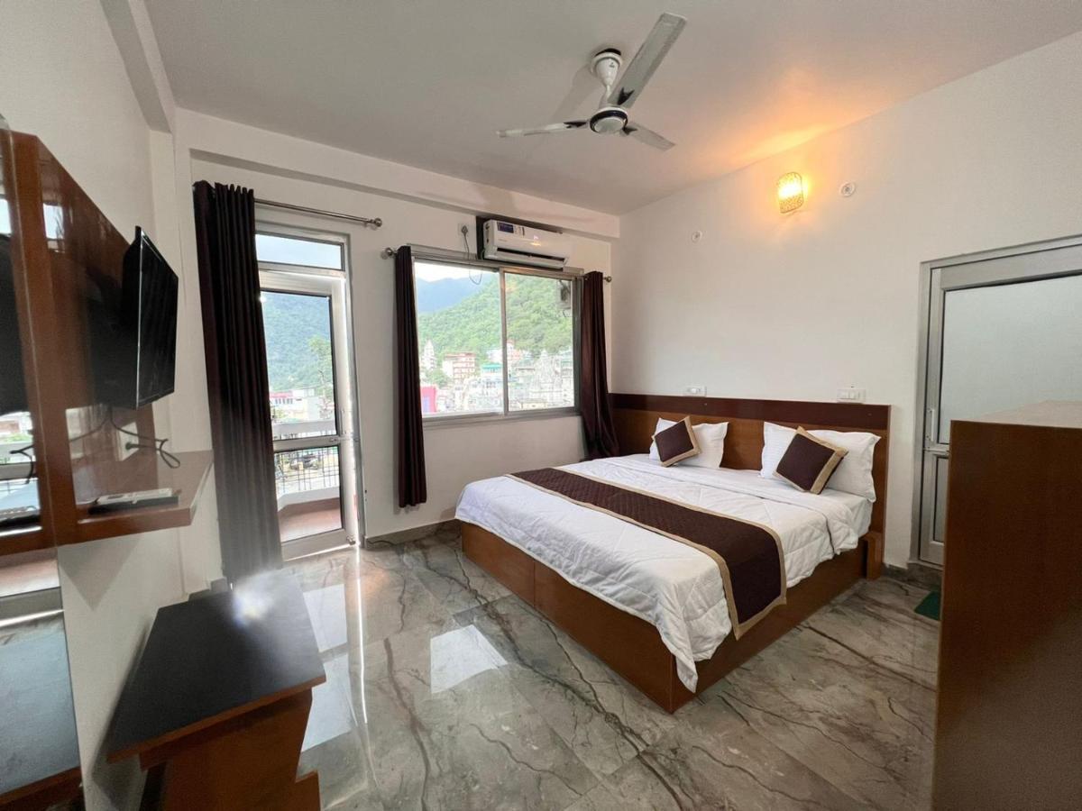 Hotel Manikut Rishīkesh Extérieur photo