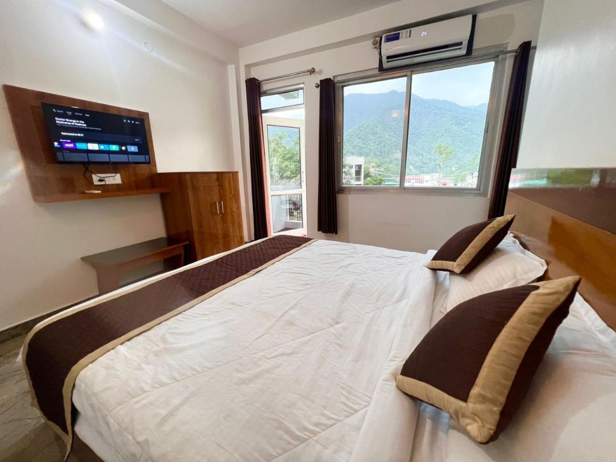 Hotel Manikut Rishīkesh Extérieur photo