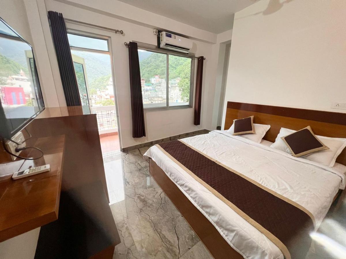 Hotel Manikut Rishīkesh Extérieur photo