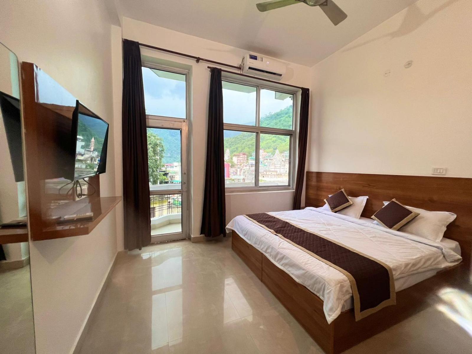 Hotel Manikut Rishīkesh Chambre photo