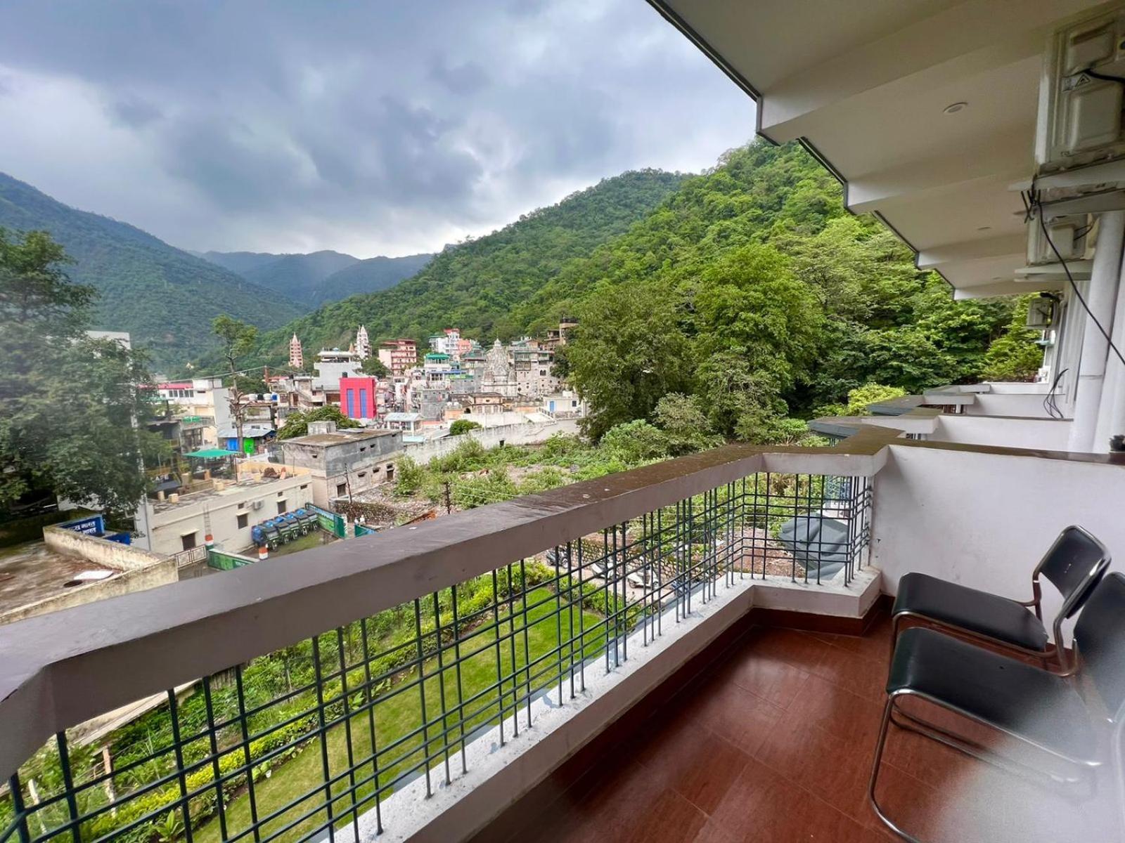 Hotel Manikut Rishīkesh Chambre photo